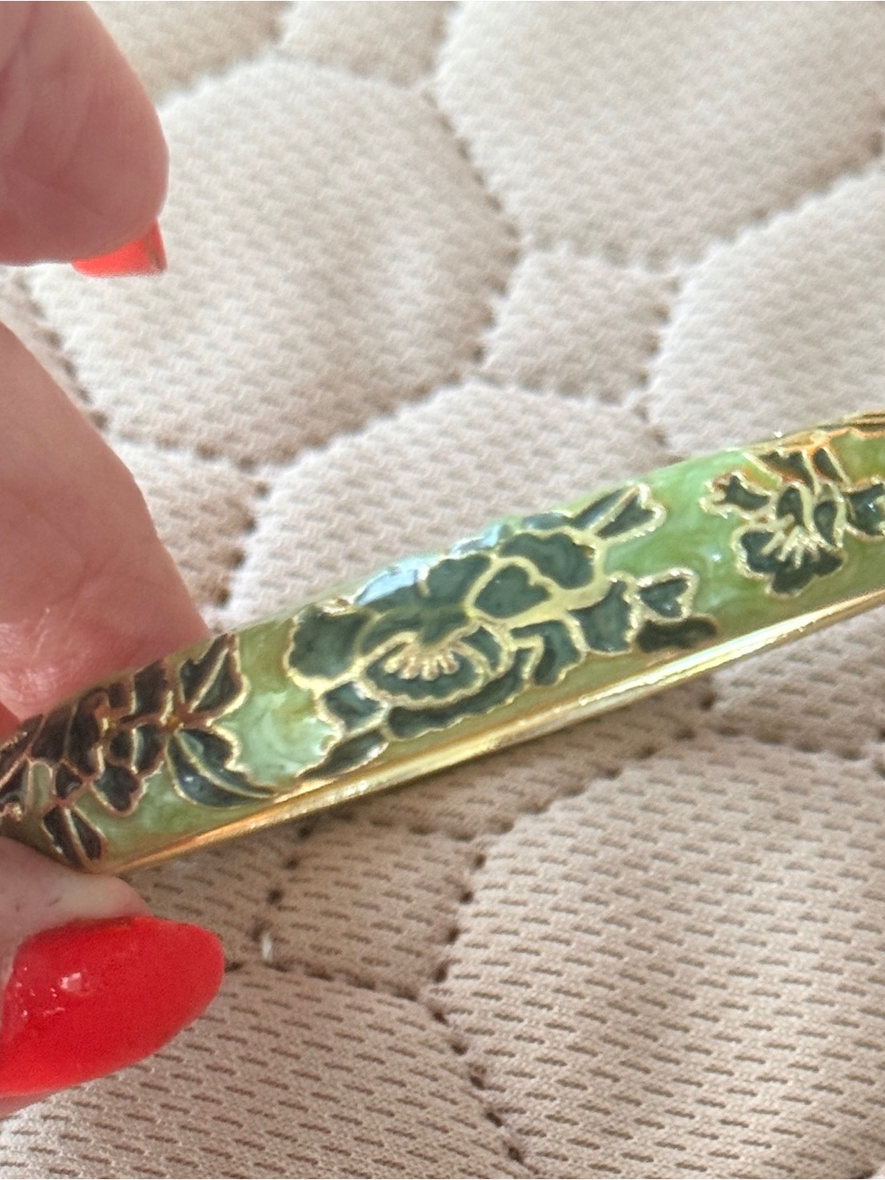 Green & Gold NIP Cloisonné style
Floral Bangle Bracelet hinge spring 
Easy on